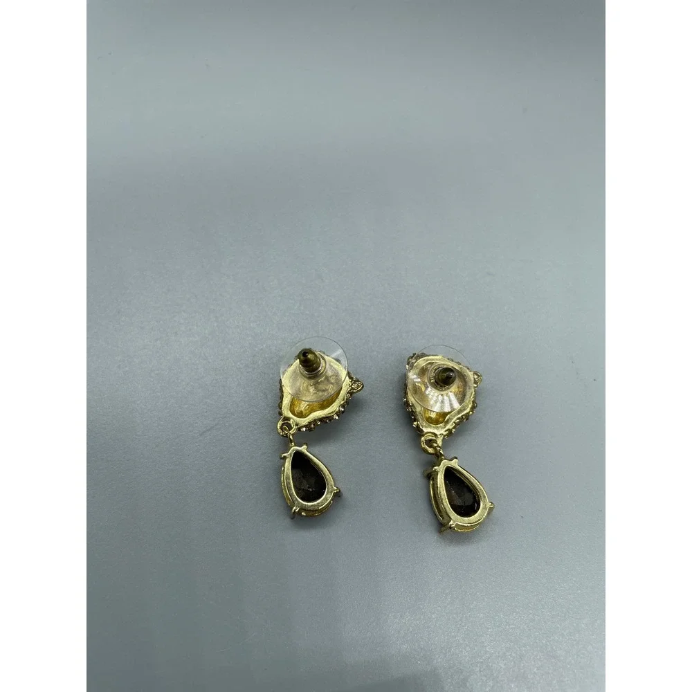 N/A gold tone